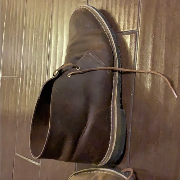 Clarks Desert Chukka Boots - Picture 2 of 4